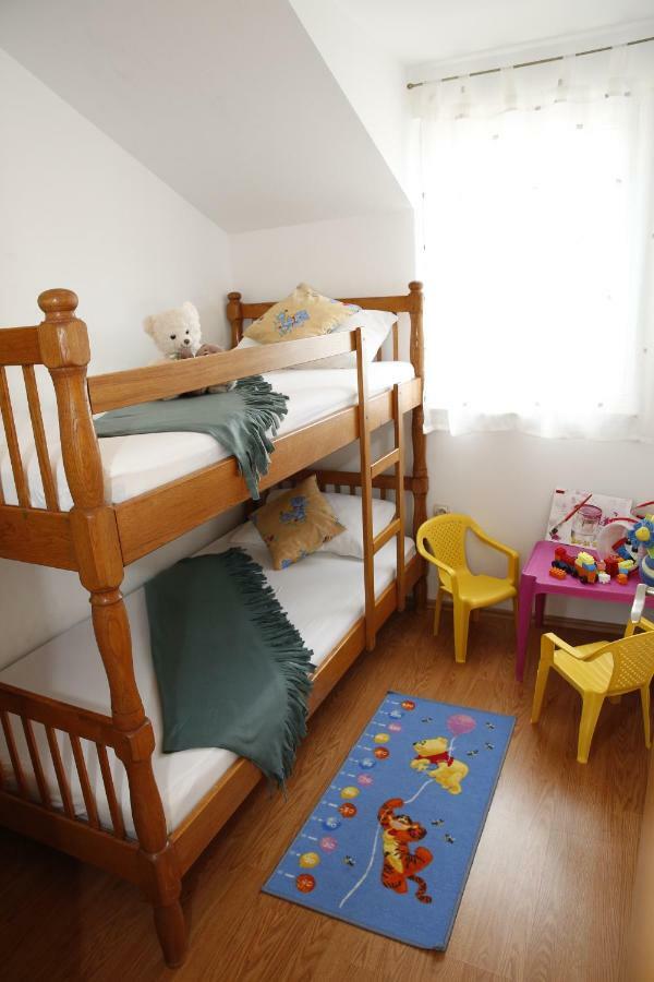 Apartman Alica Srima Vodice Exteriör bild