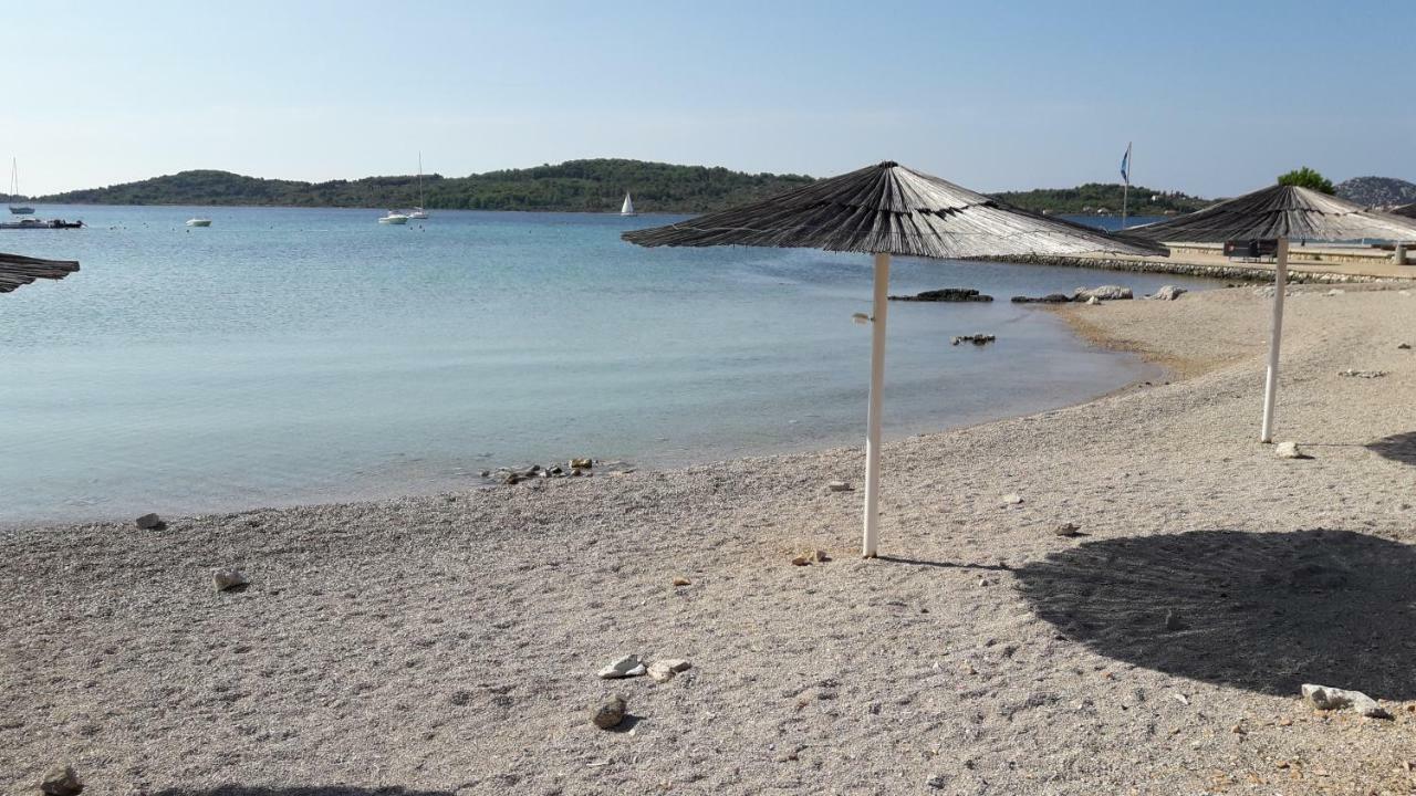 Apartman Alica Srima Vodice Exteriör bild