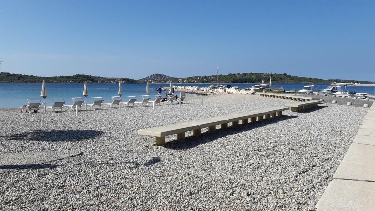 Apartman Alica Srima Vodice Exteriör bild